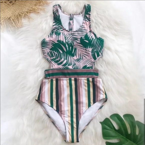 🌴🌴Pink and green palm one piece🌴🌴 - Picture 3 of 5